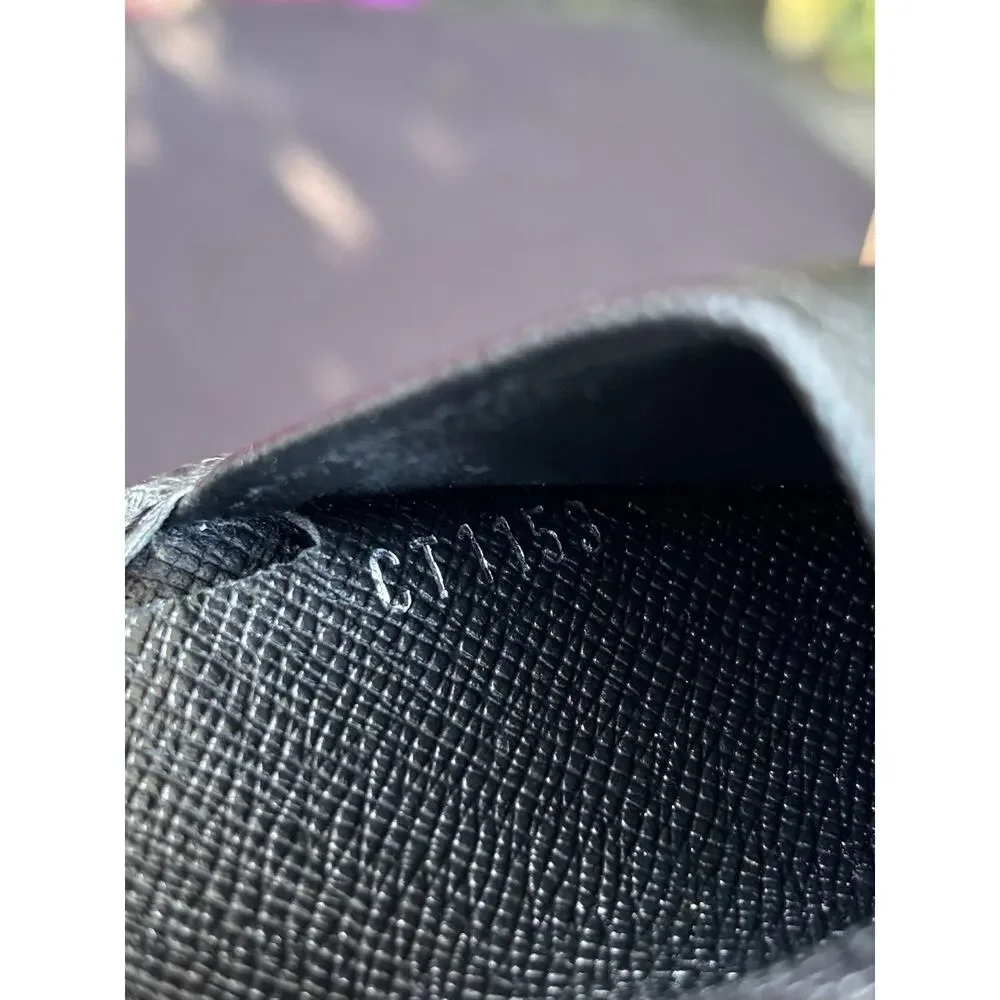 Louis Vuitton Taiga Leather Multiple Bifold Wallet Slender Black